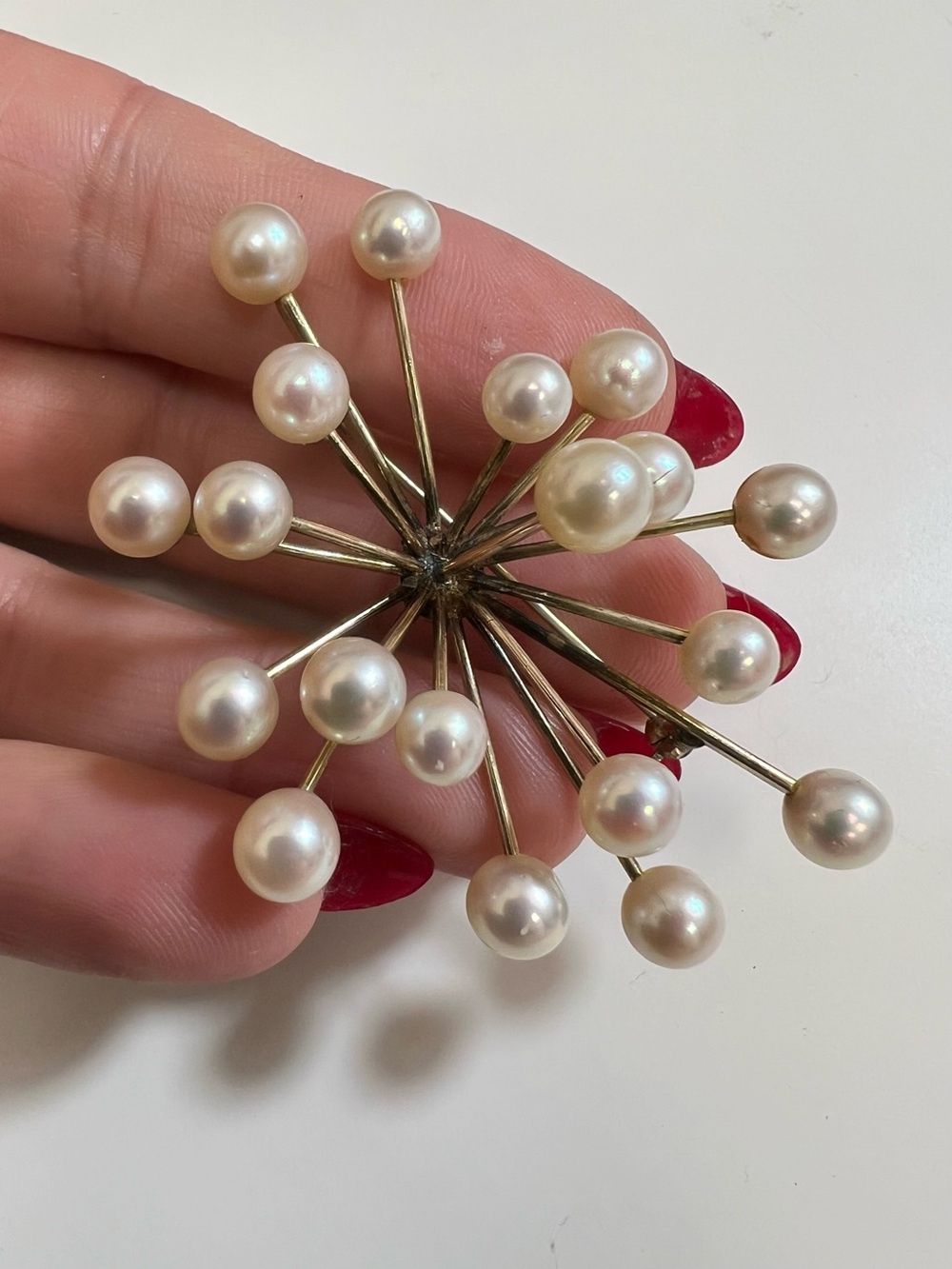 10K Gold Pearl Burst Brooch White Pearls